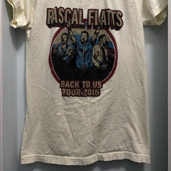 Rascal Flatts Back to Us 2018 Tour T-shirt - Picture 2 of 3